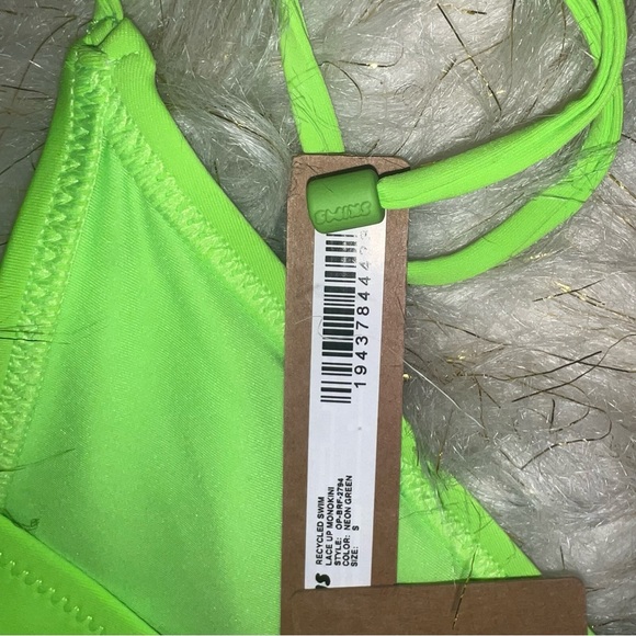 Skims Lace up Monokini - Picture 6 of 7